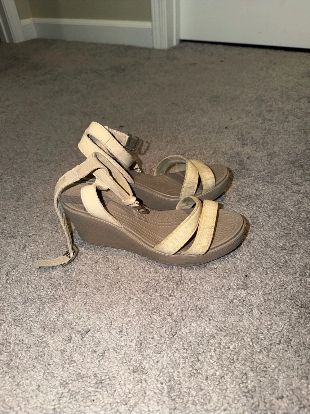 CROCS Beige Tan Wedge Sandals with Ankle Wrap